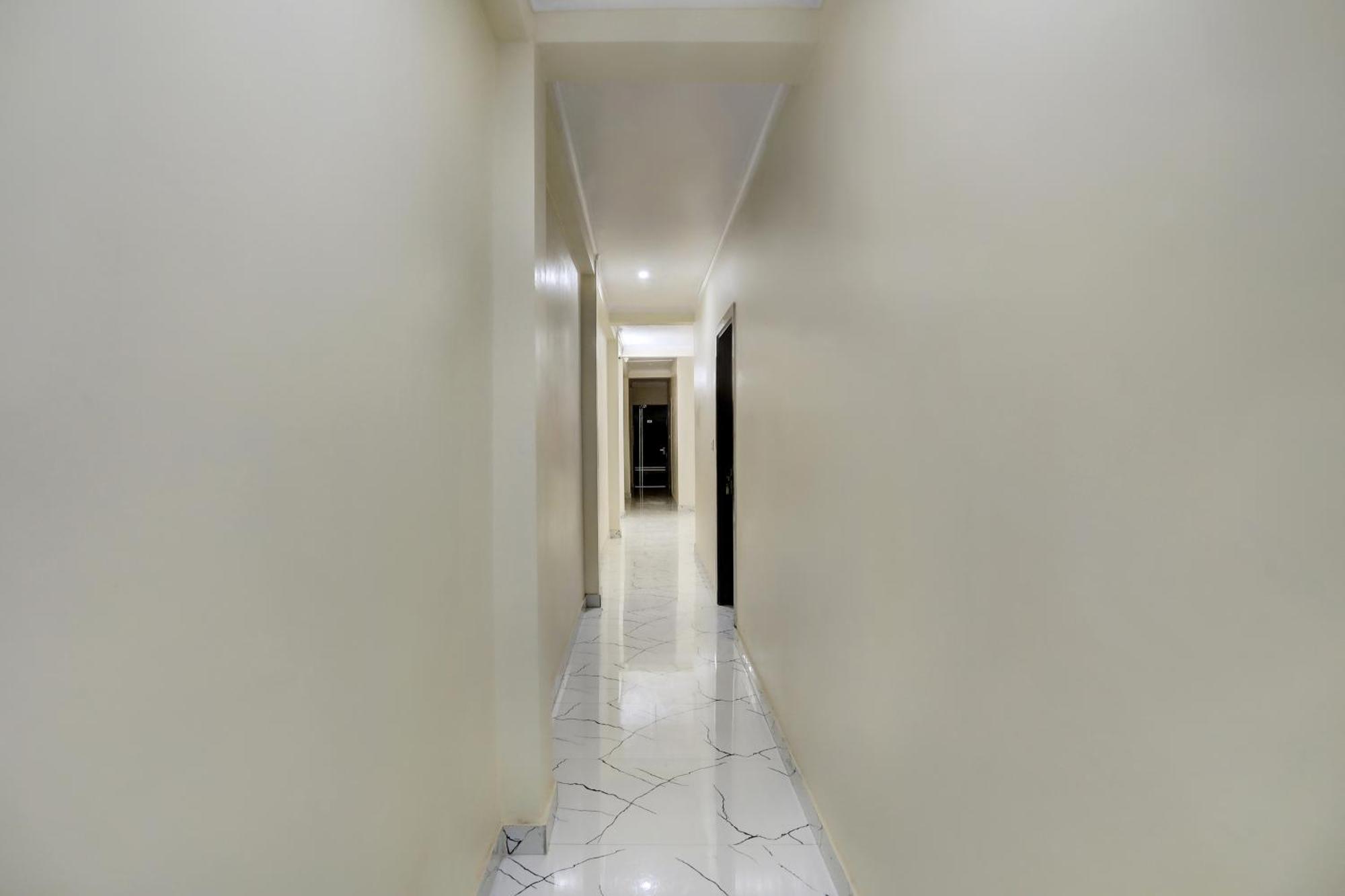 Hotel O Diamond Inn نيودلهي المظهر الخارجي الصورة